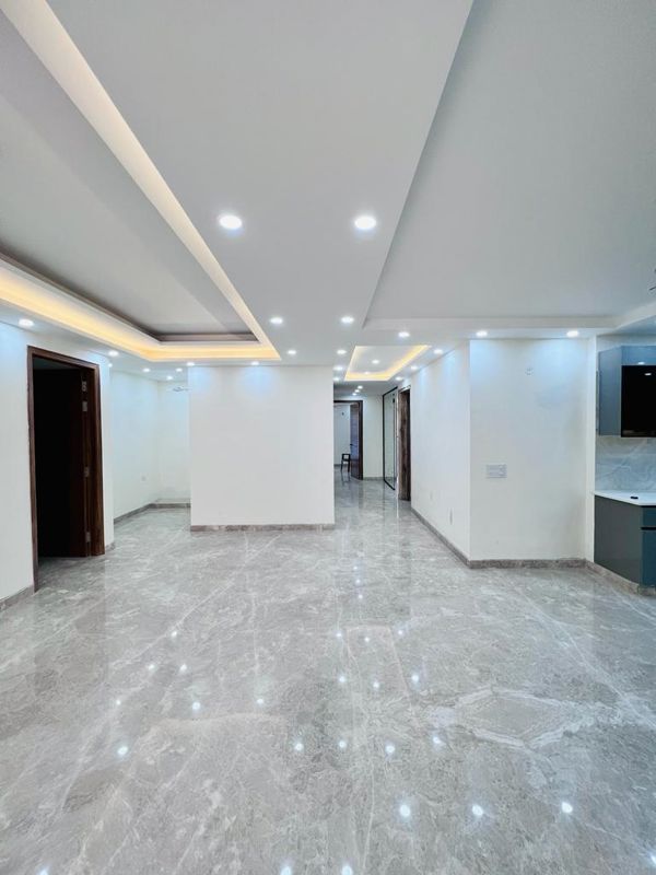 3 BHK + Pooja Room,Servant Room,Study Room,Extra Room Builder Floor For Sale in Sector 15