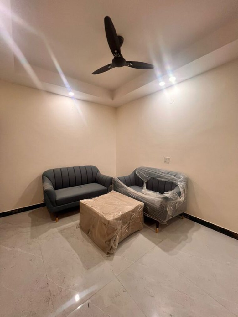 Living Room, medi city 1 Bedroom 710 Sq.Ft. Builder Floor In Medi City Gurgaon 10327602