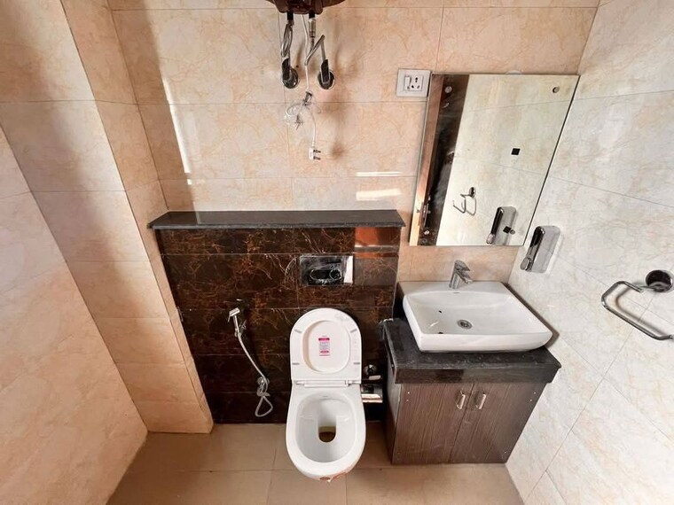 undefined, medi city 1 Bedroom 710 Sq.Ft. Builder Floor In Medi City Gurgaon 10327602