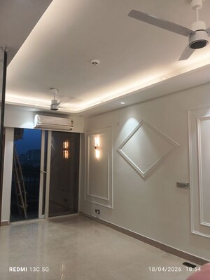 Room in 2 BHK Apartment at Signature Global Prime Phase 2, Sector 63a – for Sale