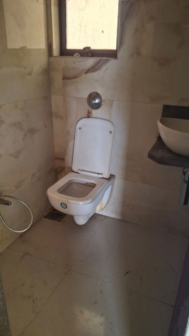 Bathroom, siddhivinayak-utopia-ulwe 2 Bedroom 1000 Sq.Ft. Apartment In Ulwe Navi Mumbai 10327630