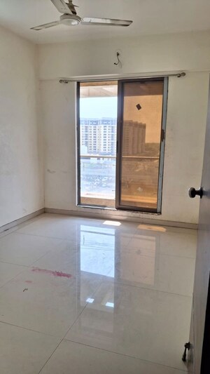 Room in 2 BHK Apartment at Siddhivinayak Utopia Ulwe, Ulwe – for Rent