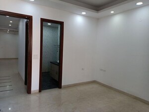 Room in 2 BHK Builder Floor at Malviya Nagar – for Sale