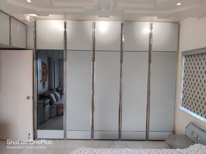 Building Lobby in 2 BHK Apartment at Jolly Maker Apartment, Cuffe Parade – for Rent