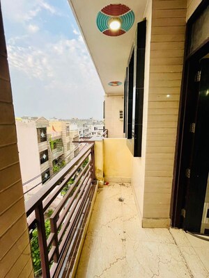 Balcony in 1 BHK Builder Floor at Dwarka Mor – for Rent