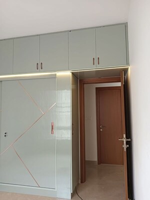 Building Lobby in 2.5 BHK Apartment at Prestige Woodland Park, Cooke Town – for Rent