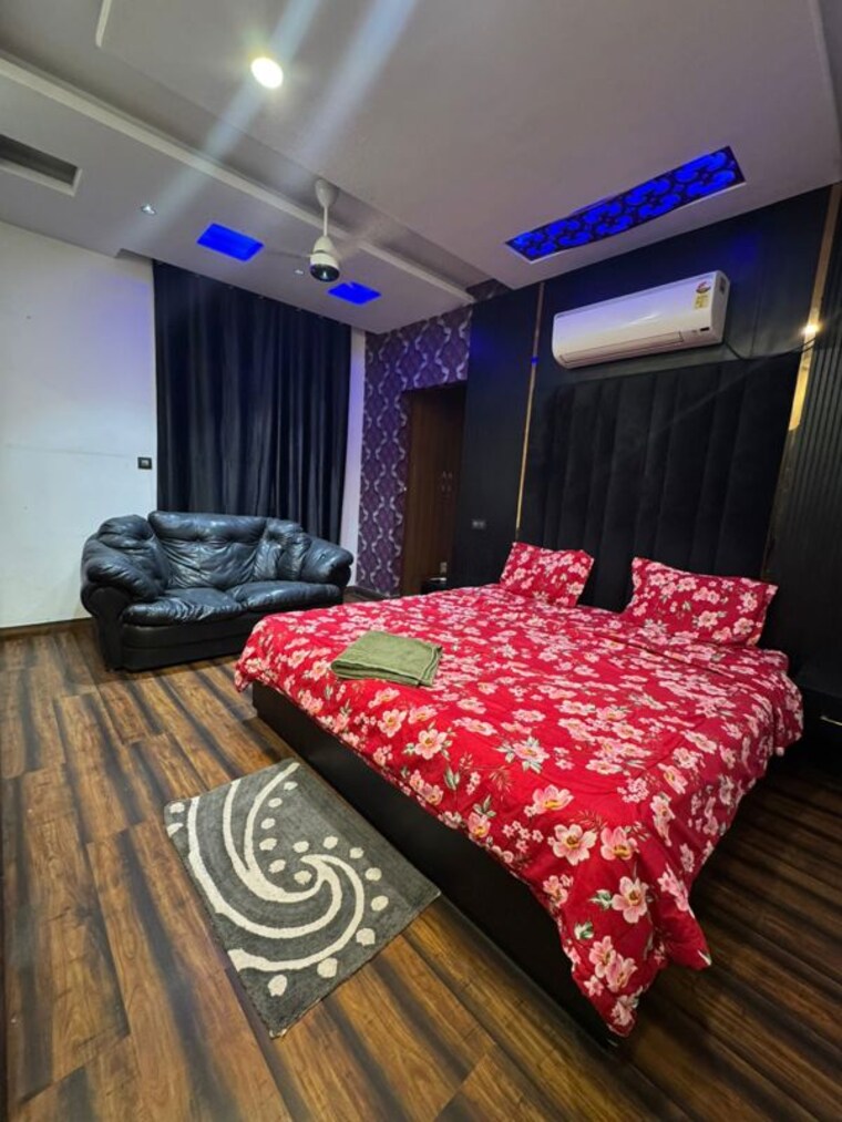 Bedroom, nk-sharma-savitry-greens 3 Bedroom 1700 Sq.Ft. Apartment In Lohgarh Zirakpur 10327660