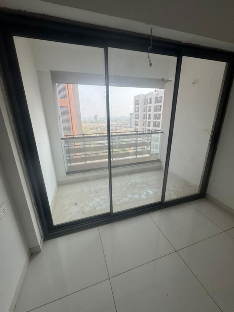 Room, sargasan 3 Bedroom 210 Sq.Ft. Apartment In Sargasan Gandhinagar 10327671