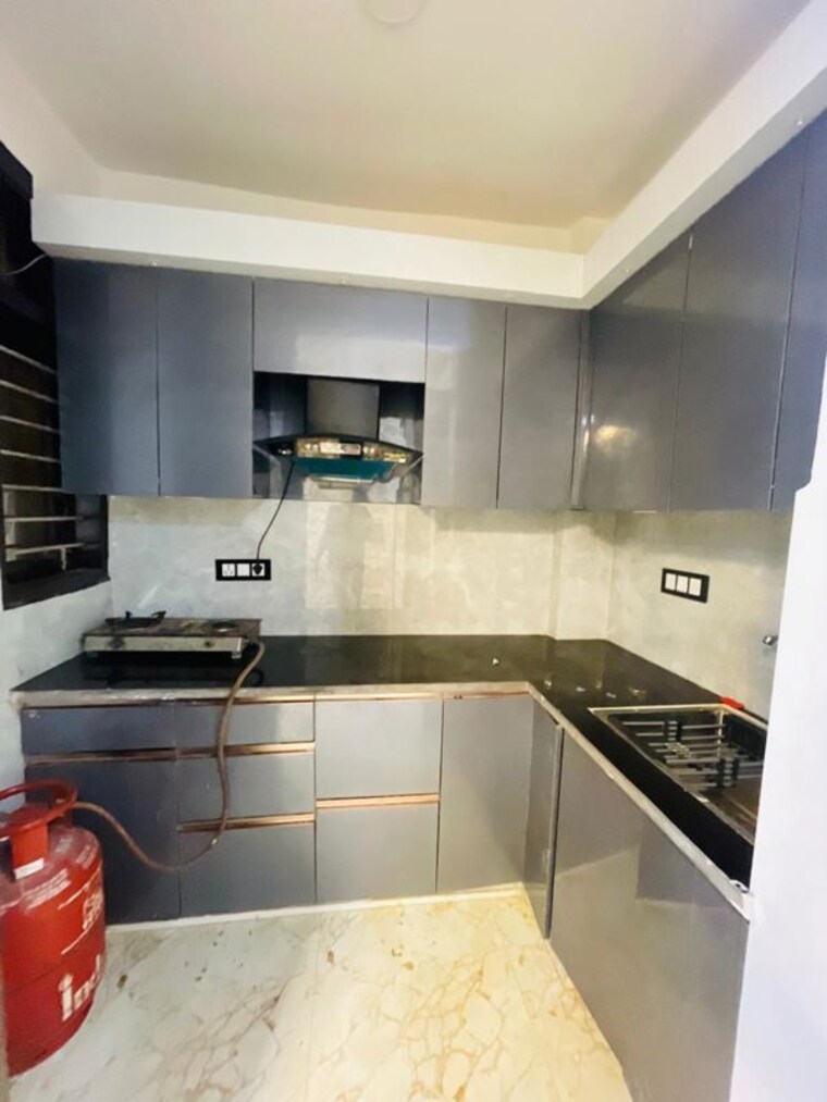Kitchen, dwarka mor 2 Bedroom 600 Sq.Ft. Builder Floor In Dwarka Mor Delhi 10327670
