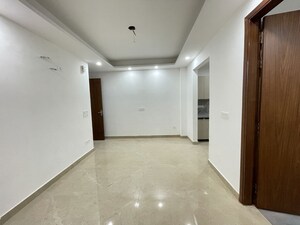 Room in 2 BHK Builder Floor at Saket – for Rent