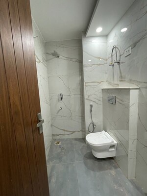 Bathroom in 2 BHK Builder Floor at Saket – for Rent