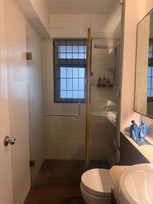 Bathroom in 4 BHK Apartment at Marine Lines – for Sale