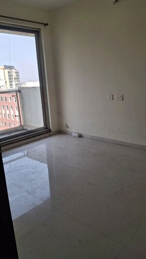 Room in 2 BHK Apartment at Ulwe – for Rent