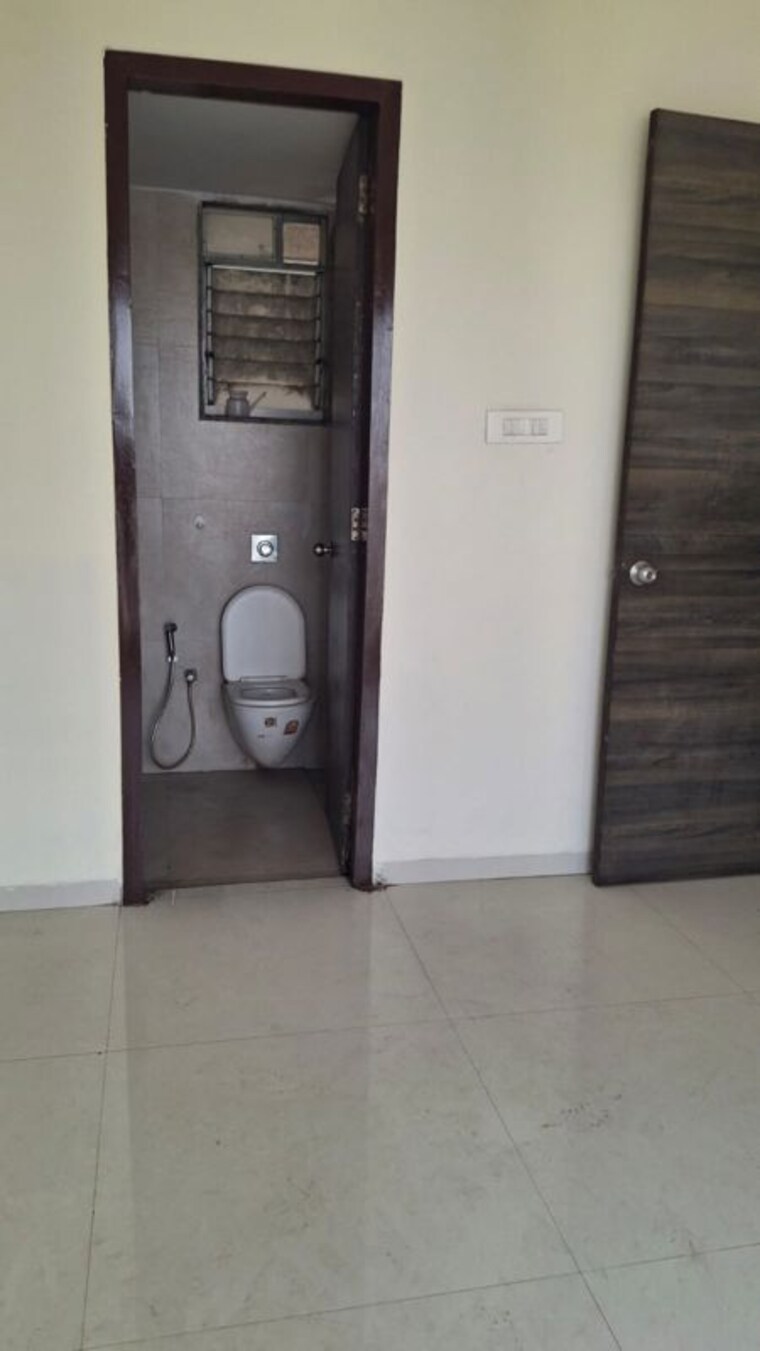 Bathroom, ulwe 2 Bedroom 1000 Sq.Ft. Apartment In Ulwe Navi Mumbai 10327684