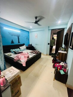 StudioBuilder Floor For Rent in Sector 51