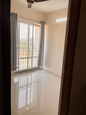 Room in 3 BHK Apartment at Mangalam Signature, Moshi – for Rent