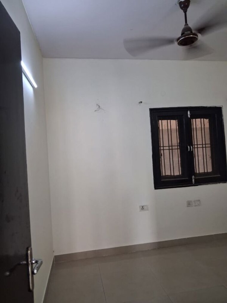Room, srs-royal-hills 2 Bedroom 1145 Sq.Ft. Apartment In Sector 87 Faridabad 10327722