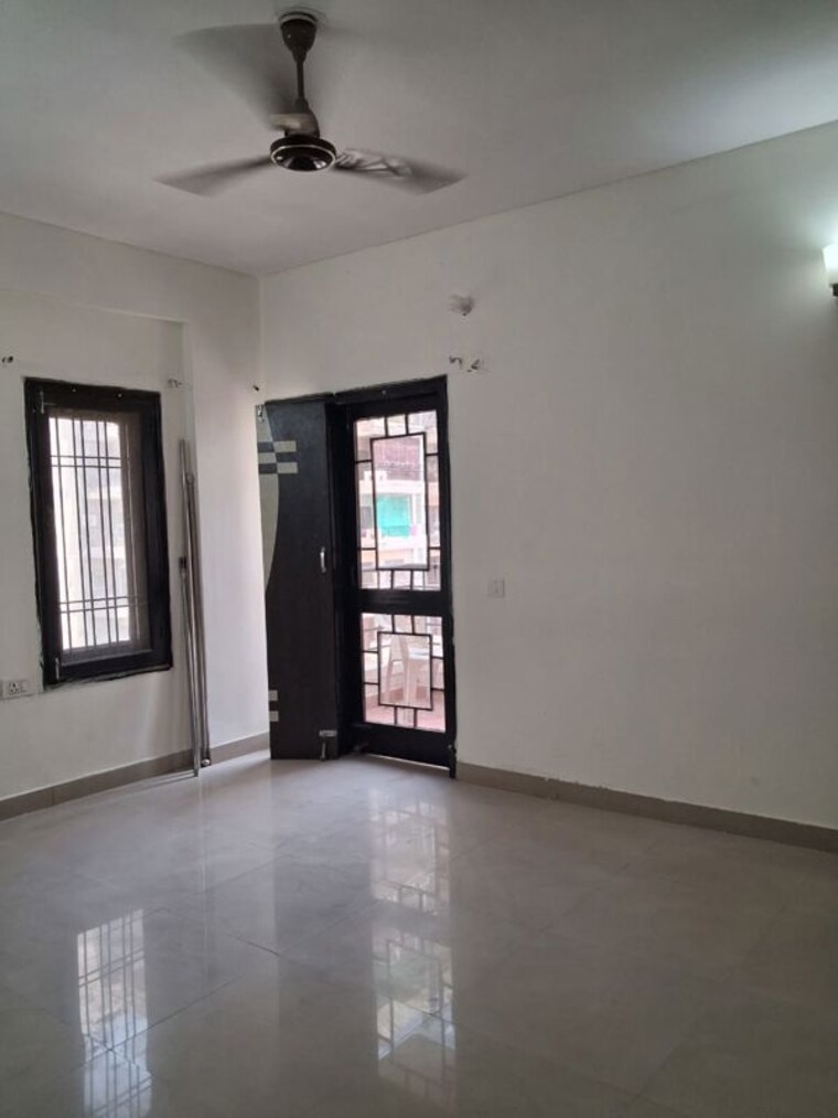 Room, srs-royal-hills 2 Bedroom 1145 Sq.Ft. Apartment In Sector 87 Faridabad 10327722