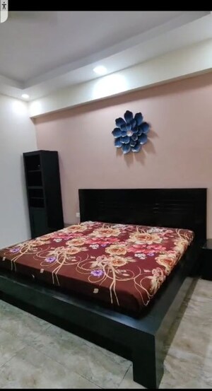 Bedroom in 2.5 BHK Apartment at MI Rustle Court, Gomti Nagar – for Rent