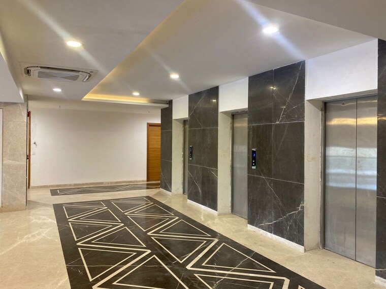 Bedroom, omaxe-lake 3 Bedroom 1850 Sq.Ft. Apartment In North Mullanpur Chandigarh 9680642