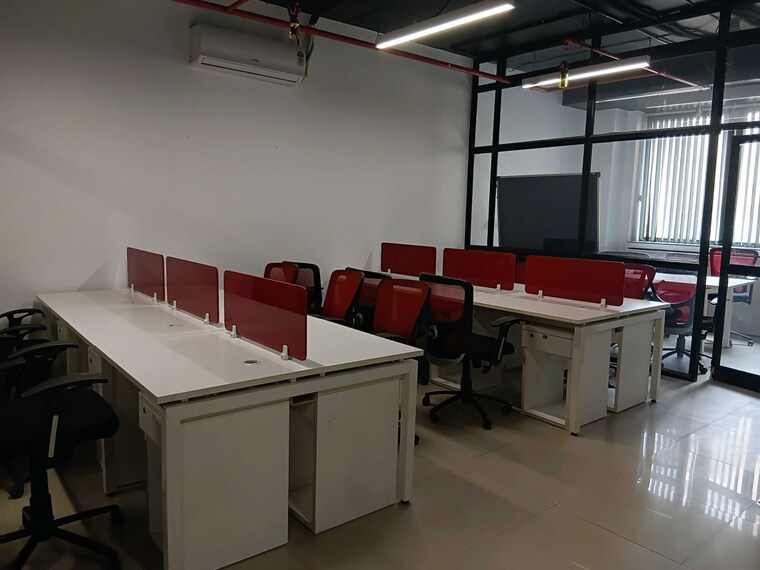 Team Area, vascon-platinum-square Commercial Office Space 1720 Sq.Ft. In Viman Nagar Pune 10327780