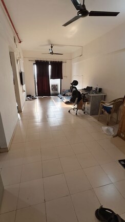 2 BHK + Pooja Room Apartment For Rent in Vascon Forest County 2