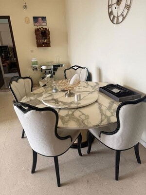 Team Area in 3 BHK Apartment at Keval Kunj, Vile Parle West – for Rent