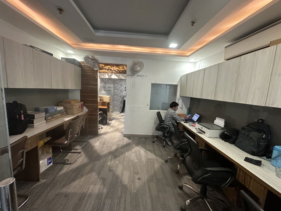 Office Space For Rent in Emaar Emerald Plaza