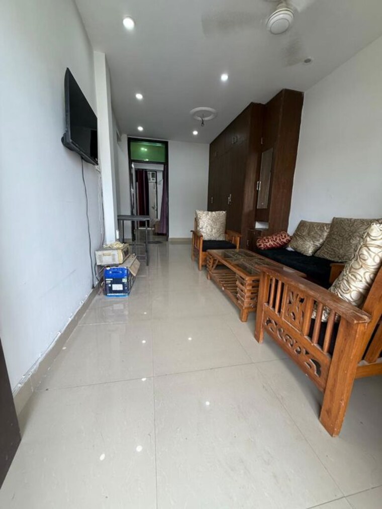 Kitchen, sector 43 2 Bedroom 110 Sq.Yd. Builder Floor In Sector 43 Gurgaon 10327803