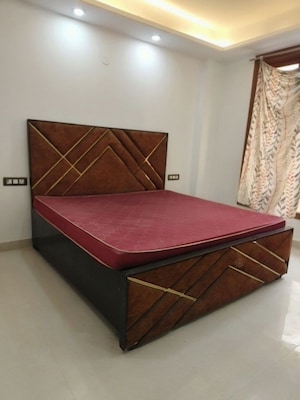 Bedroom in 3 BHK Builder Floor at Saket – for Rent