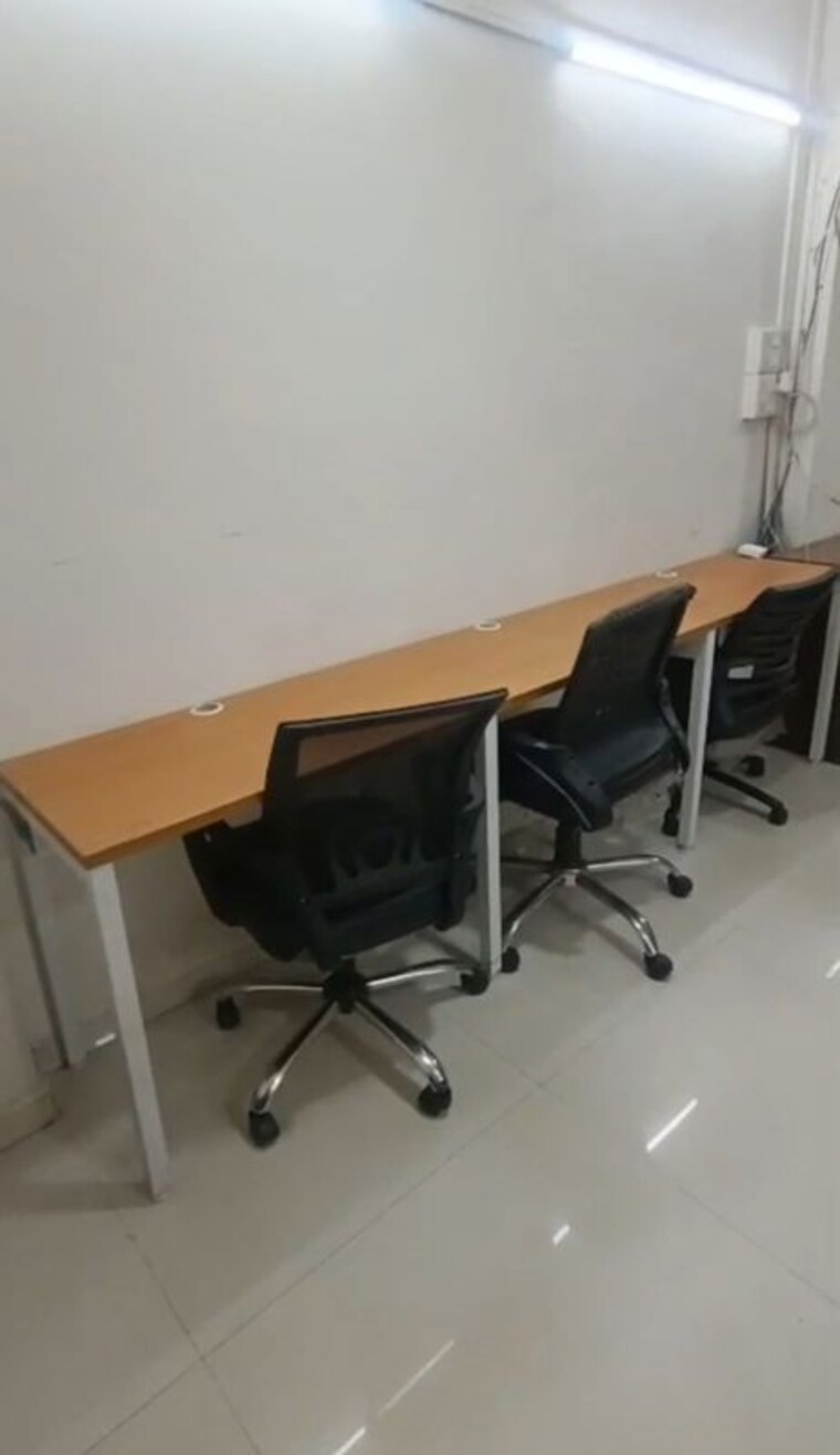 Team Area, iscon-emporio Commercial Office Space 996 Sq.Ft. In Jodhpur Ahmedabad 10327857