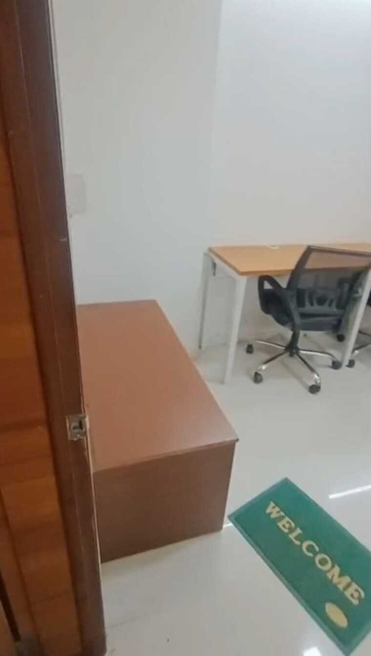 Team Area, iscon-emporio Commercial Office Space 996 Sq.Ft. In Jodhpur Ahmedabad 10327857