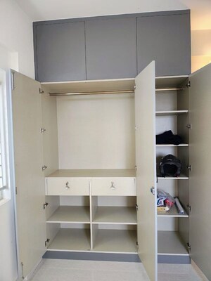 Furnished Amenities in 2 BHK Apartment at DSR RR Avenues, Yelahanka – for Rent