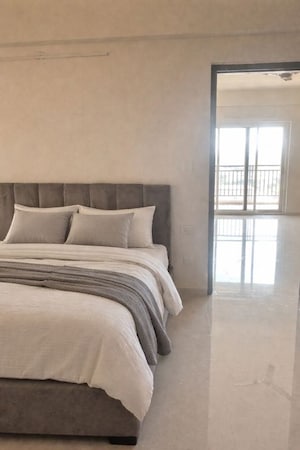 Bedroom in 2 BHK Apartment at DSR RR Avenues, Yelahanka – for Rent