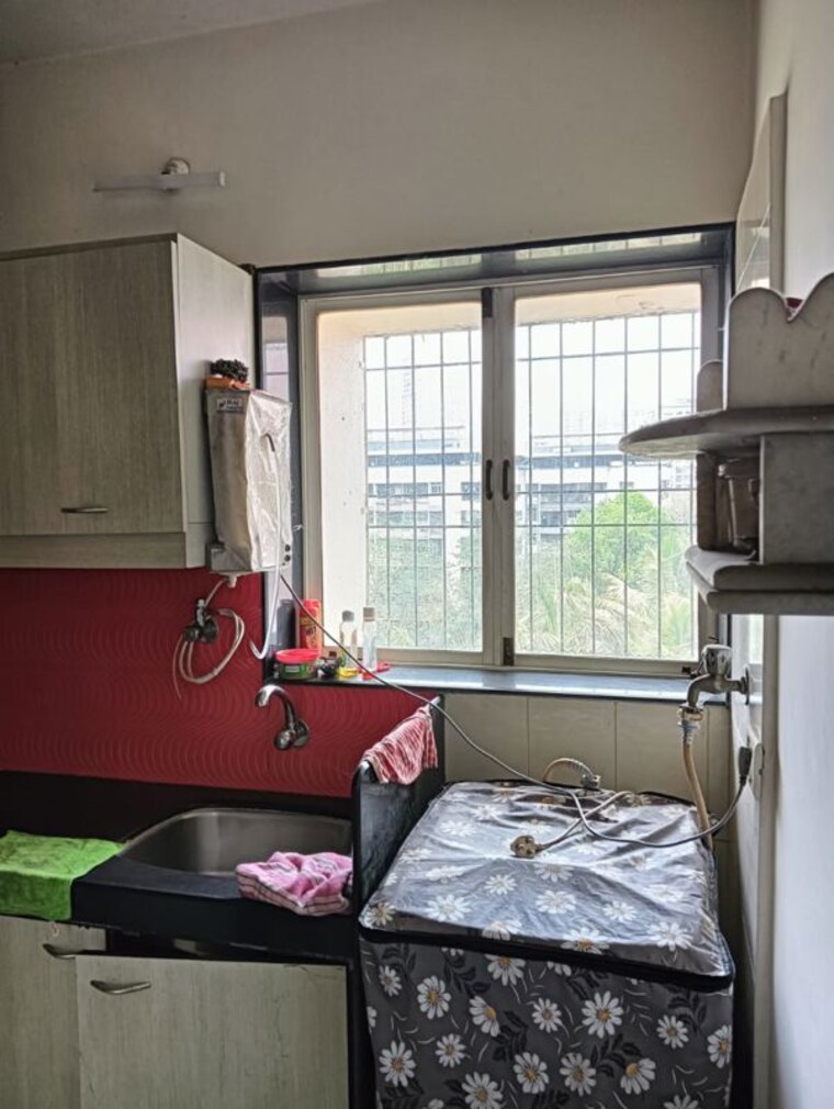 Bedroom, himgiri-lokupvan-phase-ii-chs-ltd 1 Bedroom 480 Sq.Ft. Apartment In Vasant Vihar Thane 10327957