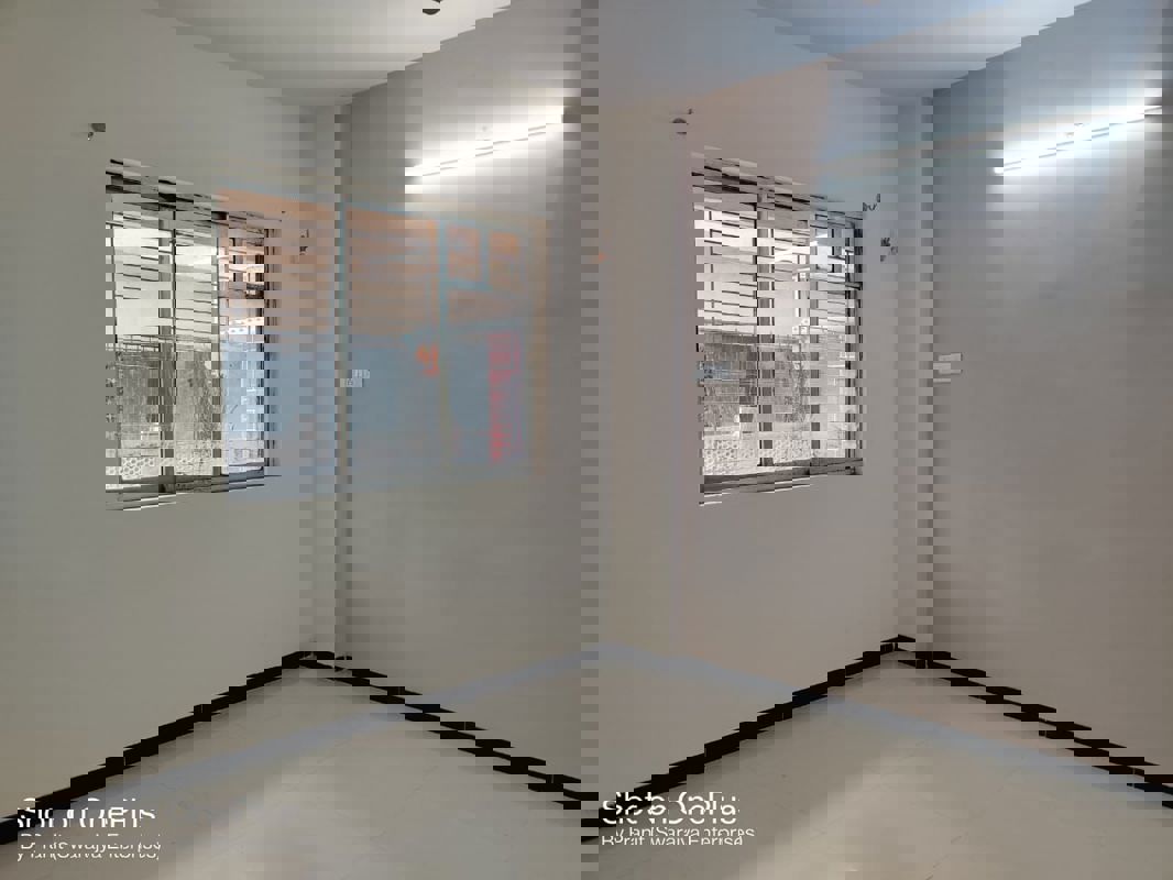 1 BHK 550 Sq.Ft. Apartment in Sapphire Lakeside