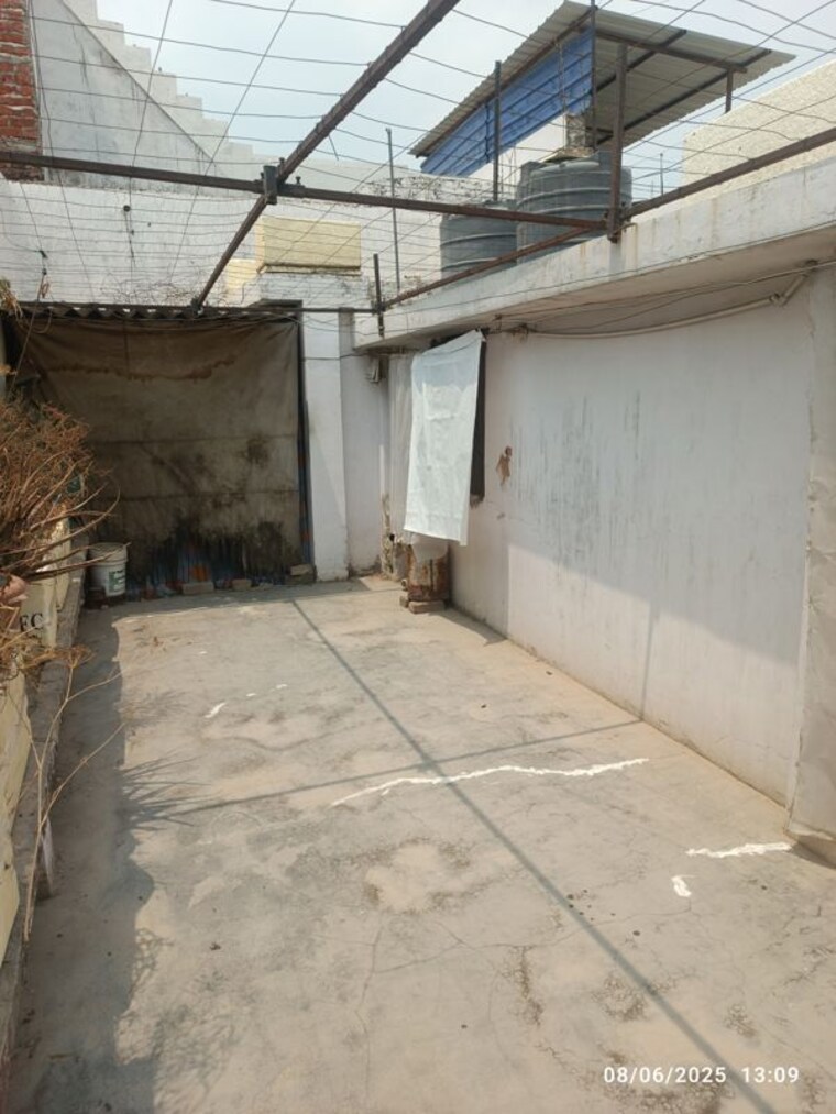 undefined, indira nagar 4 Bedroom 530 Sq.Ft. Independent House In Indira Nagar Lucknow 10327461
