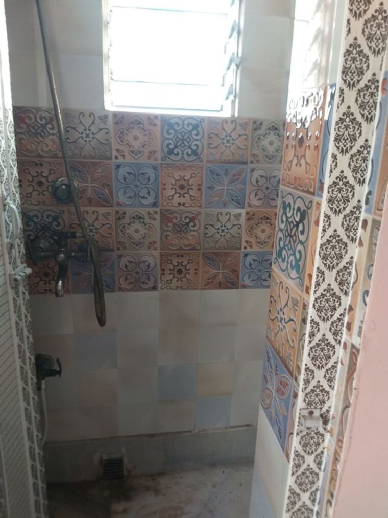 Bathroom, kolkatta gpo 2 Bedroom 700 Sq.Ft. Apartment In Kolkatta Gpo Kolkata 10327875
