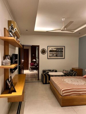 Bedroom in 4 BHK Builder Floor at Defence Colony – for Rent