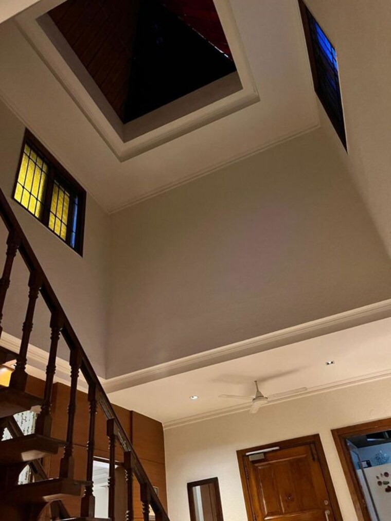 undefined, defence colony 4 Bedroom 3600 Sq.Ft. Builder Floor In Defence Colony Delhi 10327947