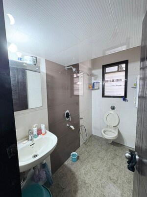 Team Area in 2 BHK Apartment at Royal Amber Apartment, Malad West – for Rent