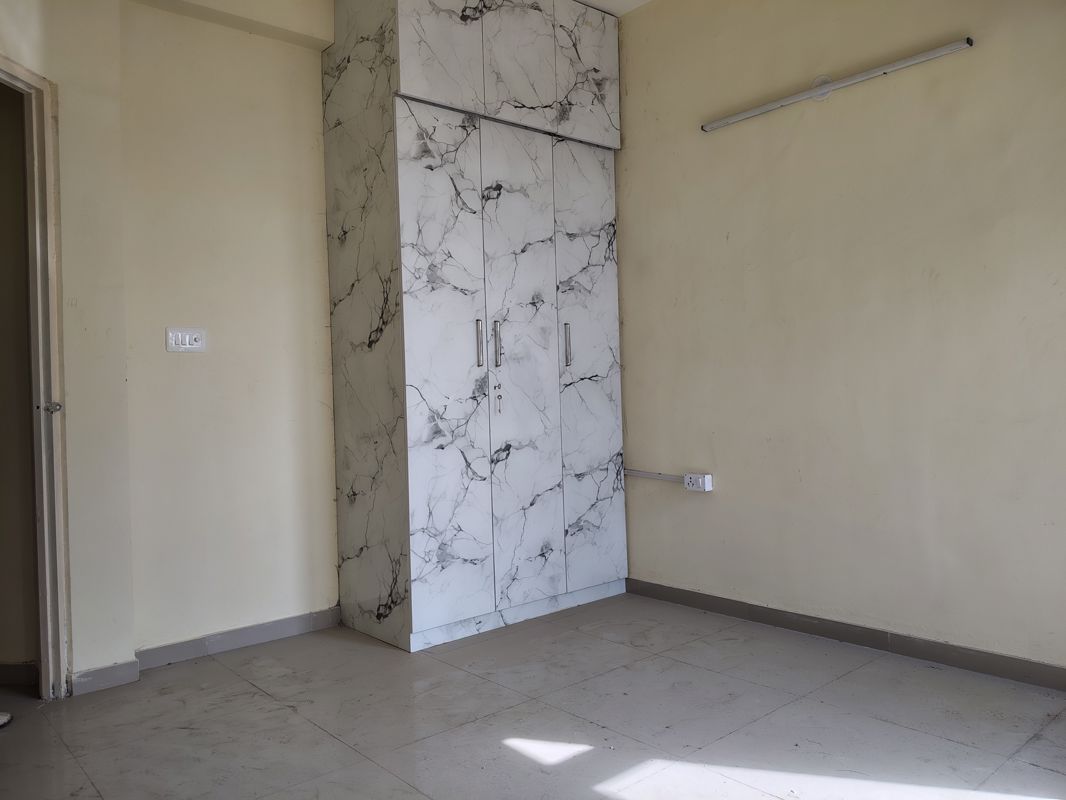 3 BHK Apartment For Rent in Pyramid Altia