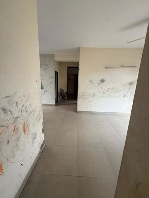 Room in 3 BHK Apartment at Ambala Highway – for Sale