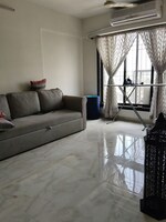 1 BHK 500 Sq.Ft. Apartment in Krishna CHS Santacruz
