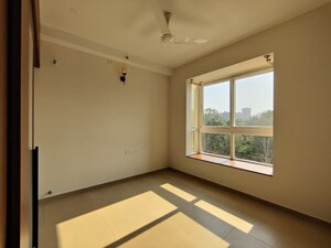 Room in  Apartment at Bhartiya City Nikoo Homes 4, Thanisandra Main Road – for Rent