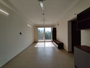 Room in  Apartment at Bhartiya City Nikoo Homes 4, Thanisandra Main Road – for Rent