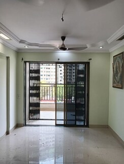2 BHK Apartment For Rent in Dosti Group Maitri Gardens