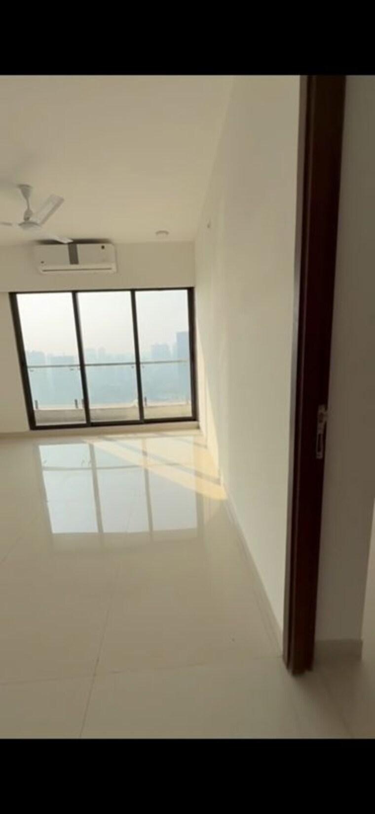 Room, sunteck-city-avenue-1 3 Bedroom 1088 Sq.Ft. Apartment In Goregaon West Mumbai 10328089
