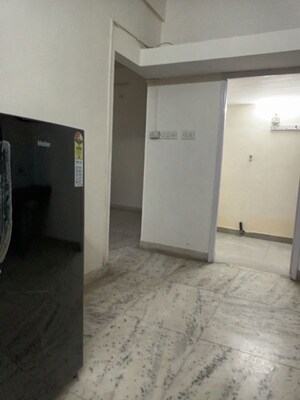 Room in 3 BHK Apartment at Viman Nagar – for Rent