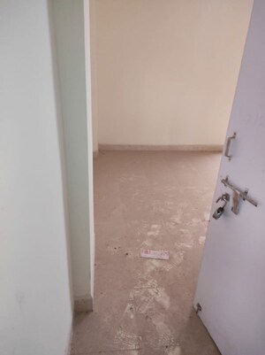 Furnished Amenities in 2 BHK Apartment at Kolar Road – for Sale